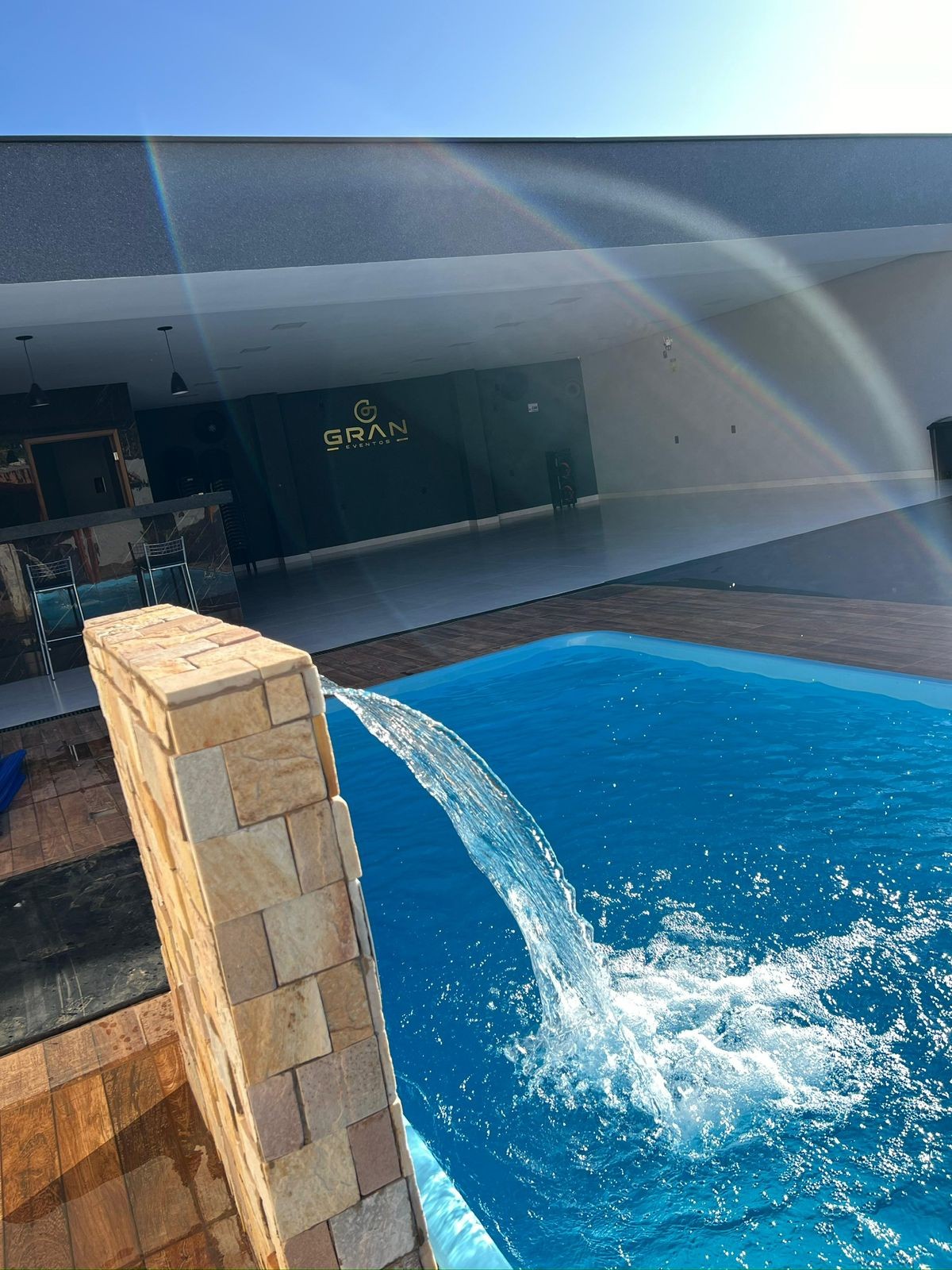 Cascata da piscina